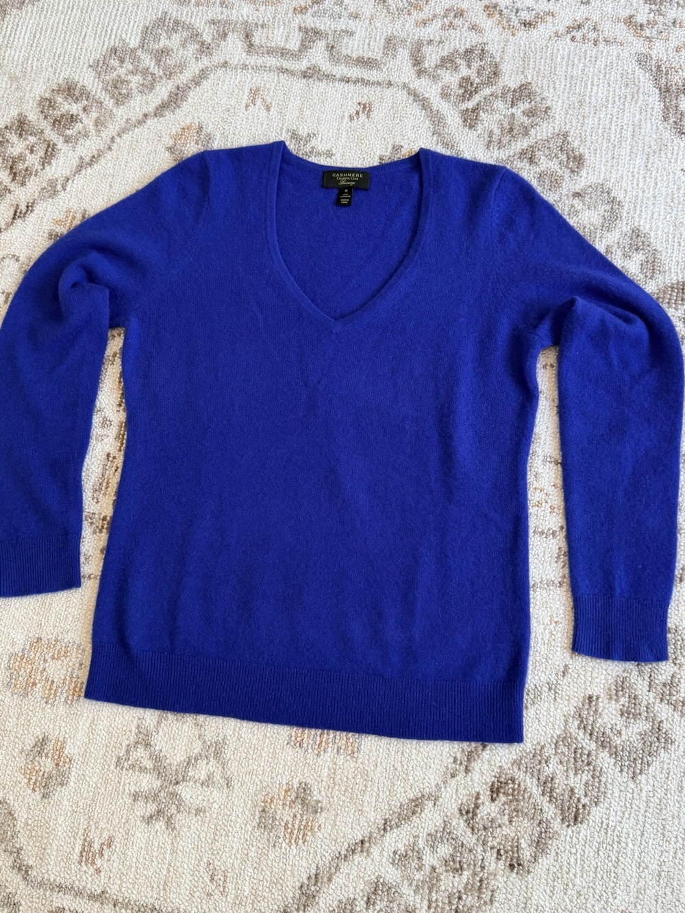 Charter Club Luxury 100% Cashmere V-Neck Sweater Size Medium royal blue